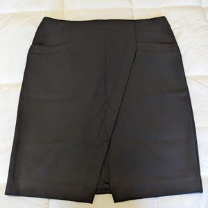 LOFT Above Knee Front Slit Skirt w/ Pockets